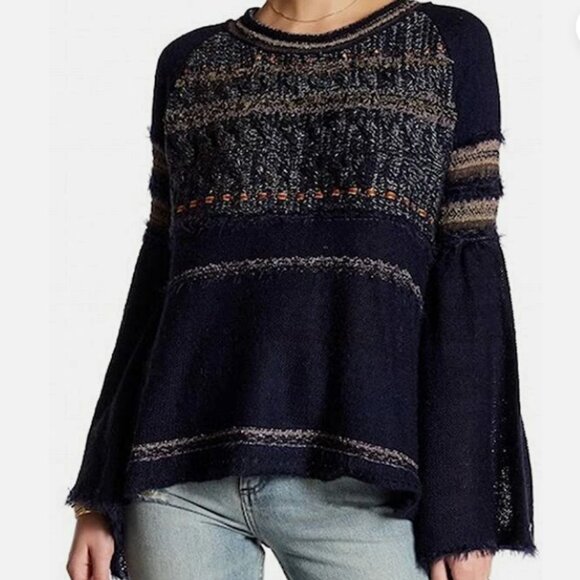 Free People Women's Navy Craft Time Boho Bell Sleeve Sweater Top Chic bell sleev - Picture 1 of 7